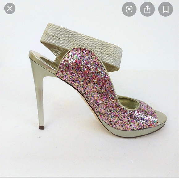 Carlos Santana Heels Size 8.5 - Picture 3 of 4